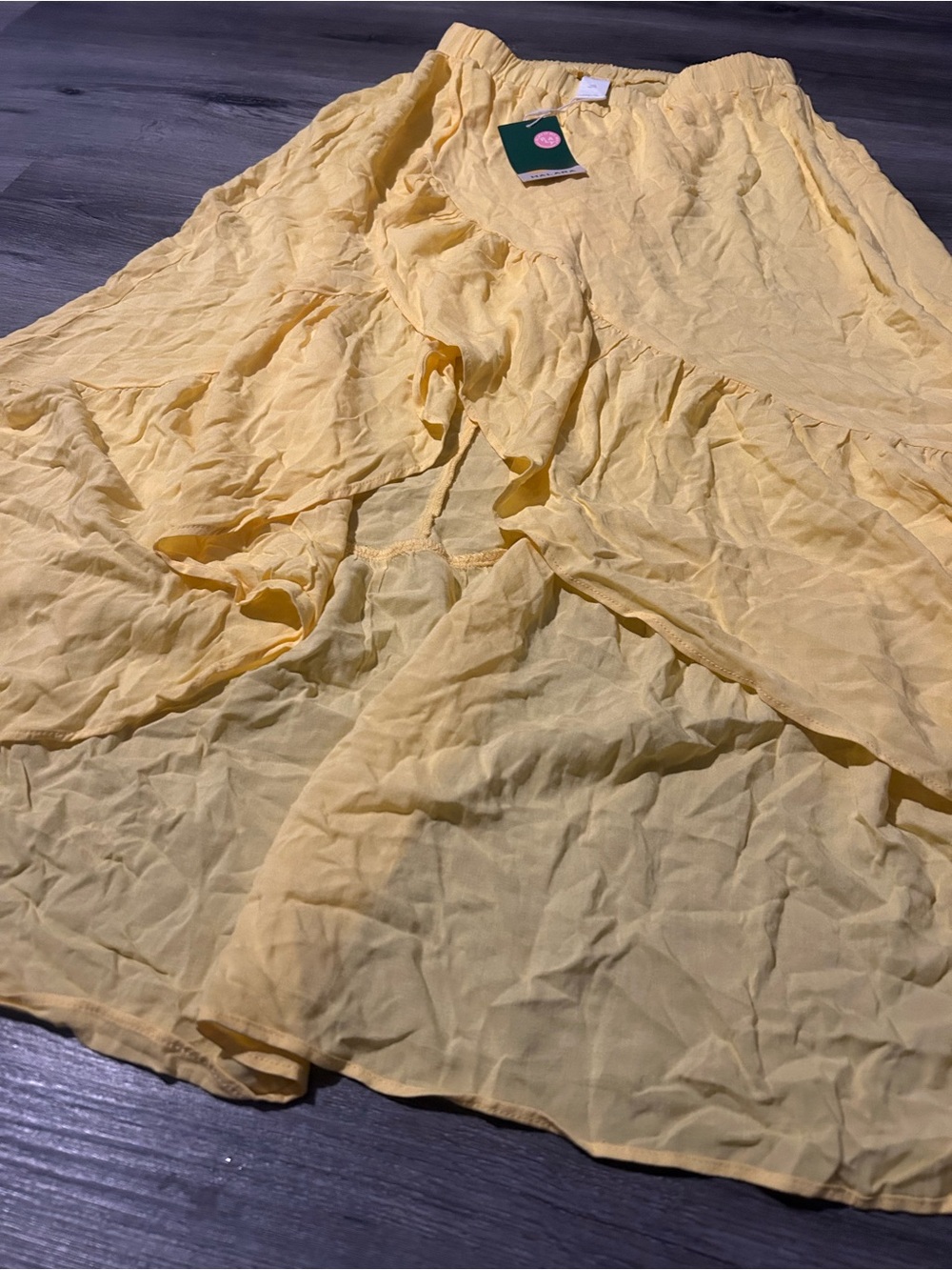 HALARA Yellow Elastic Waist Skirt
